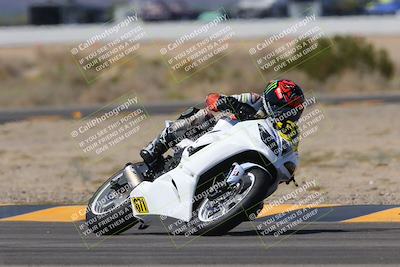 media/Oct-07-2023-CVMA (Sat) [[f84d08e330]]/Race 5 Amatuer Formula Middleweight/